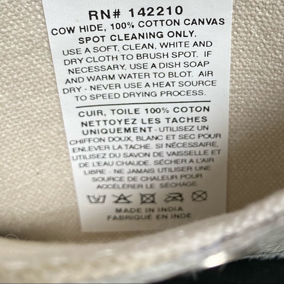 Mer Sea Traveler Cowhide Leather And Canvas Passport Holder Gray  Silver - Picture 3 of 6